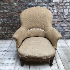 ancien fauteuil crapaud