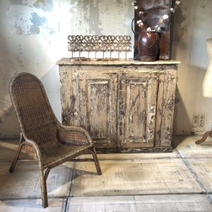 Ancien fauteuil en rotin