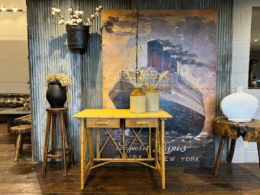 Bureau vintage en rotin